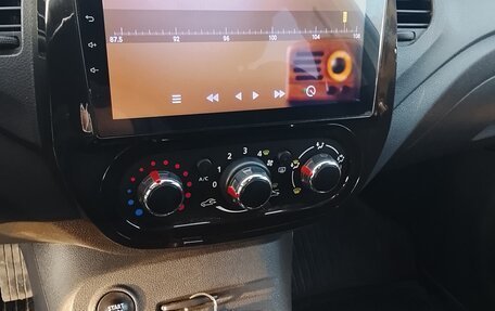 Renault Kaptur I рестайлинг, 2018 год, 1 380 000 рублей, 10 фотография