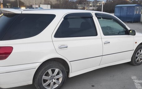 Toyota Vista V30, 2001 год, 695 000 рублей, 5 фотография