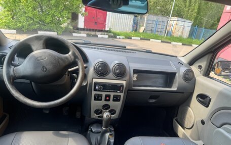 Renault Logan I, 2009 год, 300 000 рублей, 4 фотография