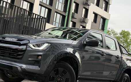 Isuzu D-Max, 2025 год, 4 650 000 рублей, 32 фотография