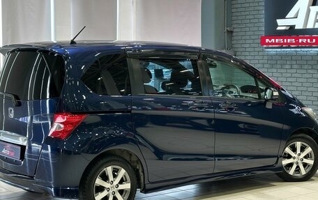 Honda Freed I, 2010 год, 998 000 рублей, 5 фотография