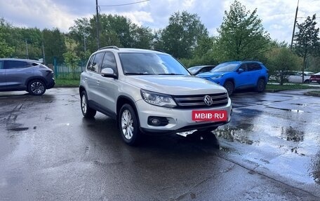 Volkswagen Tiguan I, 2011 год, 920 000 рублей, 5 фотография