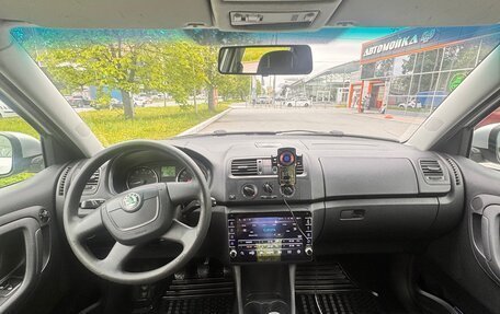 Skoda Fabia II, 2012 год, 450 000 рублей, 3 фотография