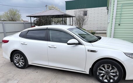 KIA Optima IV, 2018 год, 2 000 000 рублей, 4 фотография