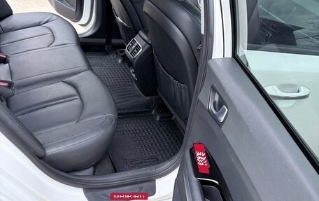 KIA Optima IV, 2018 год, 2 000 000 рублей, 9 фотография