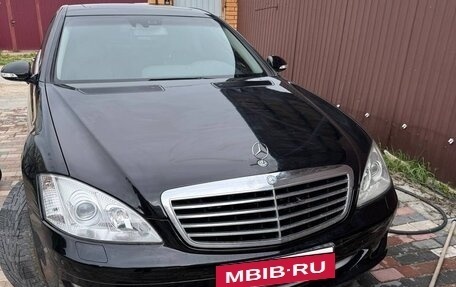 Mercedes-Benz S-Класс, 2008 год, 1 800 000 рублей, 4 фотография