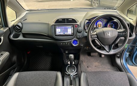 Honda Fit Shuttle I рестайлинг, 2014 год, 1 050 000 рублей, 19 фотография