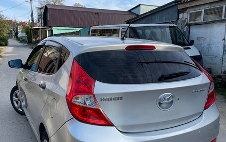 Hyundai Solaris II рестайлинг, 2012 год, 770 000 рублей, 4 фотография
