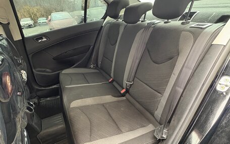Peugeot 408 I рестайлинг, 2015 год, 600 000 рублей, 4 фотография