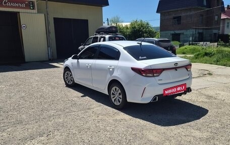 KIA Rio IV, 2021 год, 1 415 000 рублей, 5 фотография