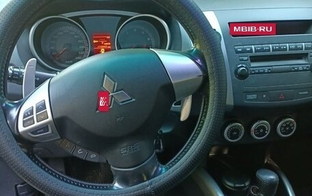 Mitsubishi Outlander III рестайлинг 3, 2008 год, 950 000 рублей, 6 фотография