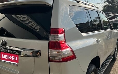 Toyota Land Cruiser Prado 150 рестайлинг 2, 2017 год, 5 350 000 рублей, 10 фотография