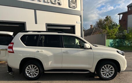 Toyota Land Cruiser Prado 150 рестайлинг 2, 2017 год, 5 350 000 рублей, 23 фотография