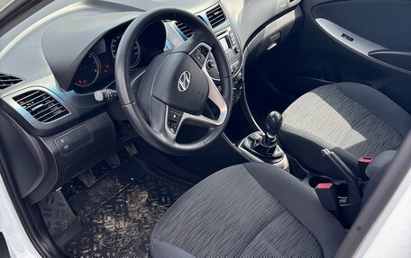 Hyundai Solaris II рестайлинг, 2015 год, 899 000 рублей, 7 фотография