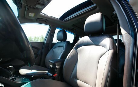 Hyundai ix35 I рестайлинг, 2010 год, 1 100 000 рублей, 10 фотография