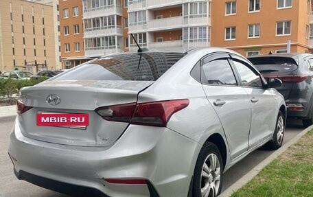 Hyundai Solaris II рестайлинг, 2017 год, 810 000 рублей, 4 фотография