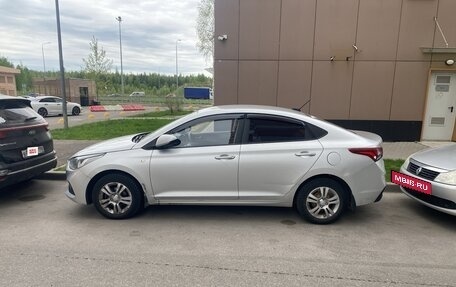 Hyundai Solaris II рестайлинг, 2017 год, 810 000 рублей, 6 фотография