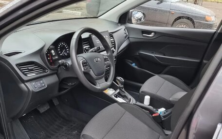 Hyundai Solaris II рестайлинг, 2022 год, 1 790 000 рублей, 8 фотография