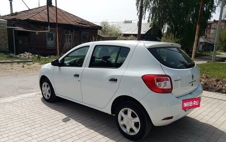 Renault Sandero II рестайлинг, 2017 год, 785 000 рублей, 3 фотография