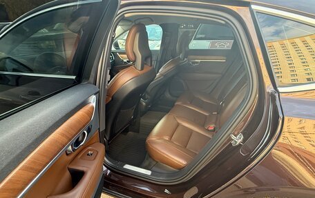 Volvo S90 II рестайлинг, 2017 год, 3 350 000 рублей, 5 фотография