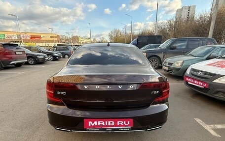 Volvo S90 II рестайлинг, 2017 год, 3 350 000 рублей, 2 фотография
