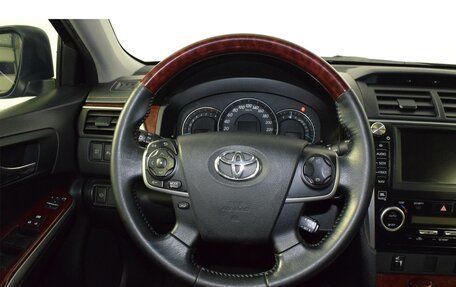 Toyota Camry, 2012 год, 1 699 000 рублей, 20 фотография