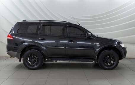 Mitsubishi Pajero Sport II рестайлинг, 2015 год, 1 658 000 рублей, 8 фотография