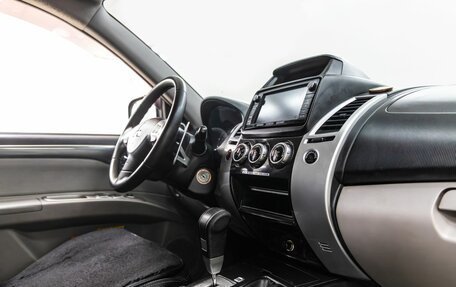 Mitsubishi Pajero Sport II рестайлинг, 2015 год, 1 658 000 рублей, 36 фотография