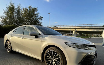 Toyota Camry, 2022 год, 3 490 000 рублей, 1 фотография