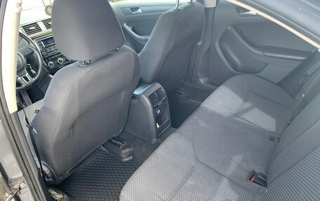 Volkswagen Jetta VI, 2013 год, 1 200 000 рублей, 6 фотография