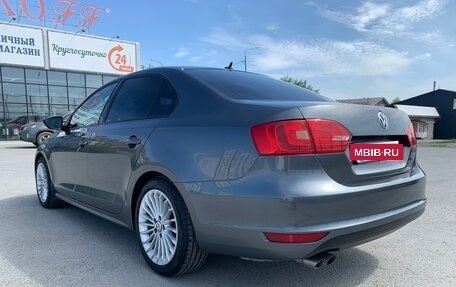Volkswagen Jetta VI, 2013 год, 1 200 000 рублей, 4 фотография