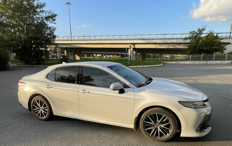 Toyota Camry, 2022 год, 3 490 000 рублей, 15 фотография