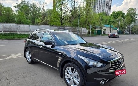 Infiniti QX70, 2014 год, 1 500 000 рублей, 8 фотография