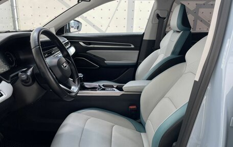 Geely Emgrand, 2023 год, 2 479 990 рублей, 11 фотография