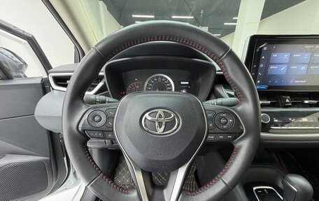 Toyota Corolla, 2023 год, 1 360 000 рублей, 7 фотография