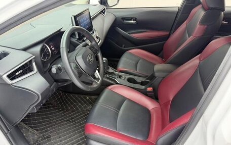 Toyota Corolla, 2023 год, 1 360 000 рублей, 6 фотография
