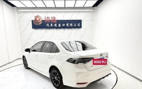 Toyota Corolla, 2023 год, 1 360 000 рублей, 5 фотография