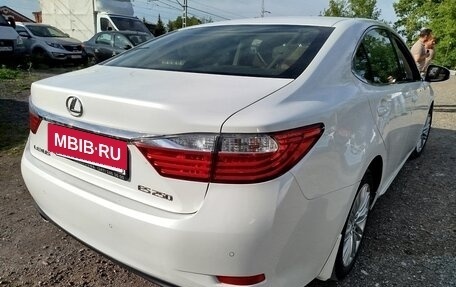 Lexus ES VII, 2012 год, 1 900 000 рублей, 3 фотография