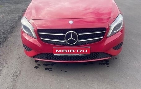Mercedes-Benz A-Класс, 2013 год, 1 250 000 рублей, 1 фотография