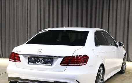 Mercedes-Benz E-Класс, 2015 год, 2 099 000 рублей, 2 фотография