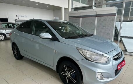 Hyundai Solaris II рестайлинг, 2013 год, 749 900 рублей, 1 фотография