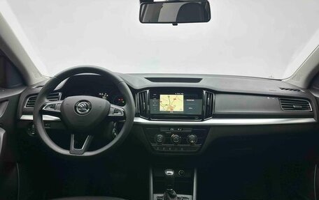 Skoda Kamiq I, 2021 год, 1 386 000 рублей, 6 фотография
