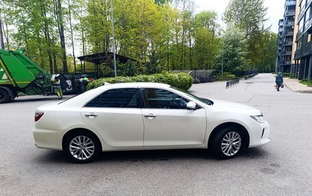 Toyota Camry, 2015 год, 1 900 000 рублей, 7 фотография