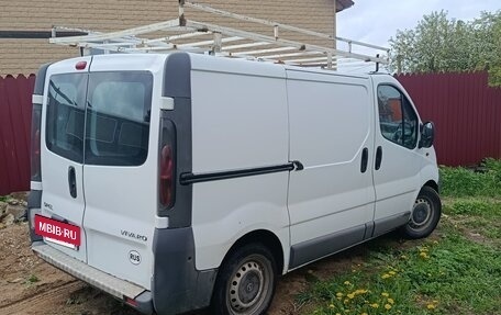Opel Vivaro A рестайлинг, 2005 год, 750 000 рублей, 3 фотография