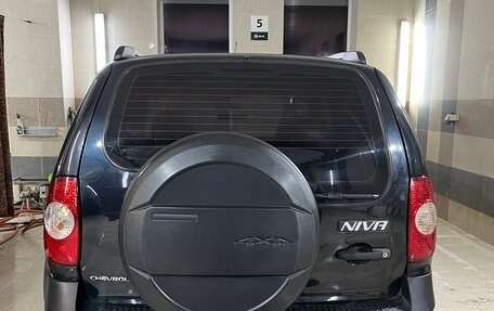 Chevrolet Niva I рестайлинг, 2009 год, 500 000 рублей, 7 фотография