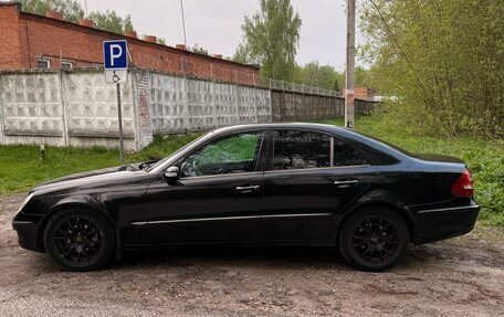 Mercedes-Benz E-Класс, 2004 год, 600 000 рублей, 10 фотография