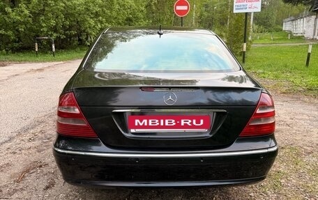 Mercedes-Benz E-Класс, 2004 год, 600 000 рублей, 18 фотография