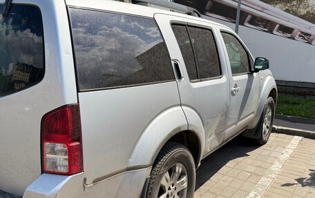 Nissan Pathfinder, 2006 год, 400 000 рублей, 2 фотография