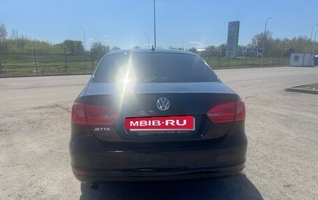 Volkswagen Jetta VI, 2013 год, 785 000 рублей, 4 фотография