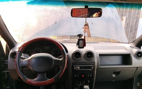 Renault Logan I, 2006 год, 230 000 рублей, 2 фотография